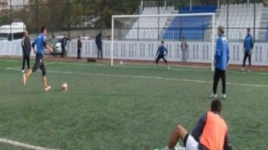 Tatvan Gen&ccedil;lerbirliğispor Tarih Yazmaya Hazırlanıyor