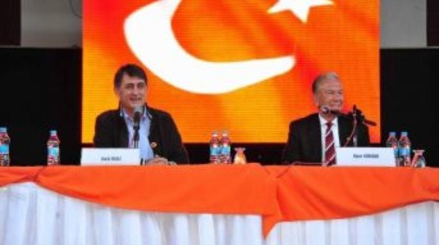 Bal&ccedil;ova&rsquo;da Cumhuriyet Paneli