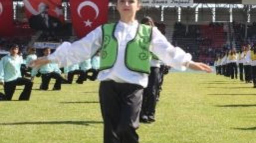 29 Ekim Cumhuriyet Bayramı Gaziantep&rsquo;te Coşkuyla Kutlandı