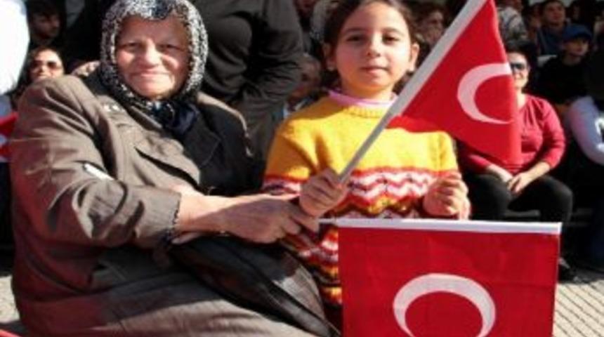 Samsun&rsquo;da 29 Ekim Cumhuriyet Bayramı Coşkusu