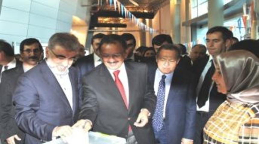 Yıldız Ve &Ouml;zhaseki Birlikte Oy Kullandı