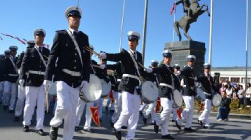 33 Derslikli Yapılacak Okulun Protokolü Imzalandı