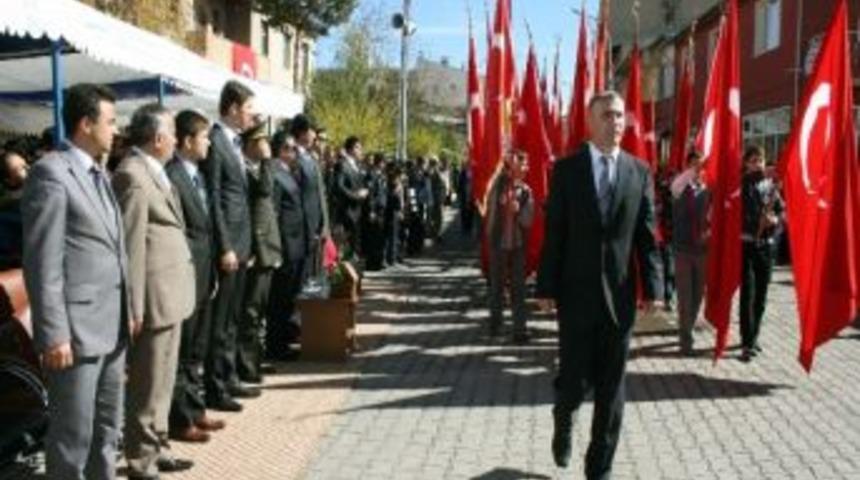 Pasinler&rsquo;de 29 Ekim Cumhuriyet Bayramının 90. Yıl D&ouml;n&uuml;m&uuml; Coşku İle Kutlandı