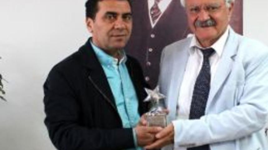 &Ccedil;ankaya Belediye Başkanı Tanık'a Amerika'dan Teşekk&uuml;r Plaketi