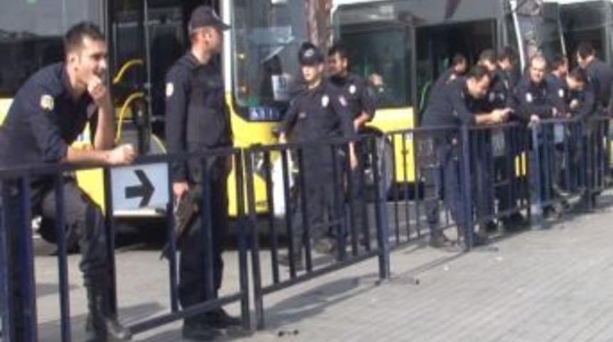 Taksim&rsquo;de Yoğun G&uuml;venlik &Ouml;nlemi