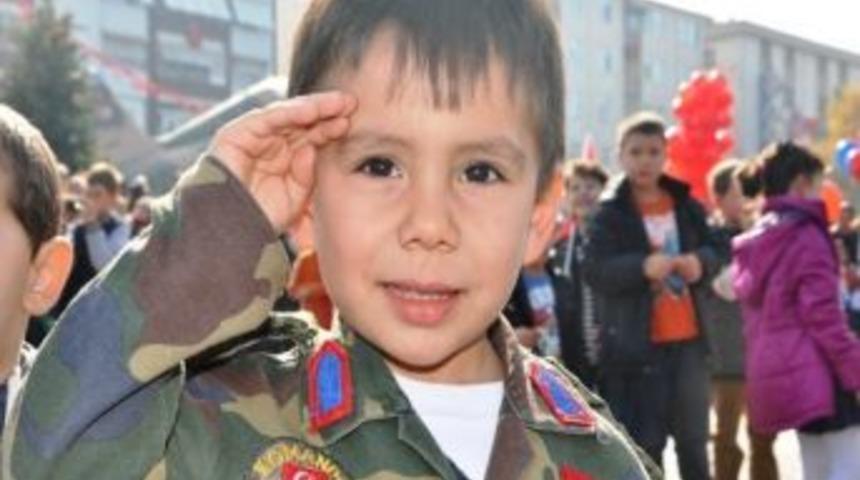 Kırklareli'de Cumhuriyet Bayramı Coşkuyla Kutlandı