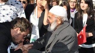 105’lik Bekar 'ev’lenmek İstiyor