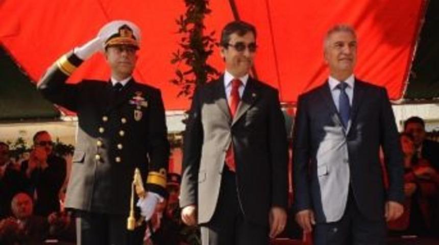 Karşıyaka&rsquo;da Coşkulu Kutlama