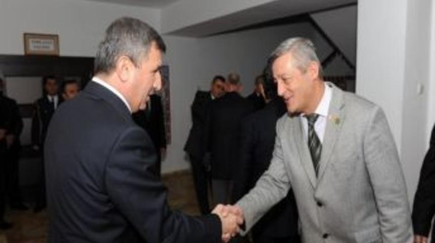 Vali Yılmaz, Cumhuriyet Bayramı Tebriklerini Kabul Etti