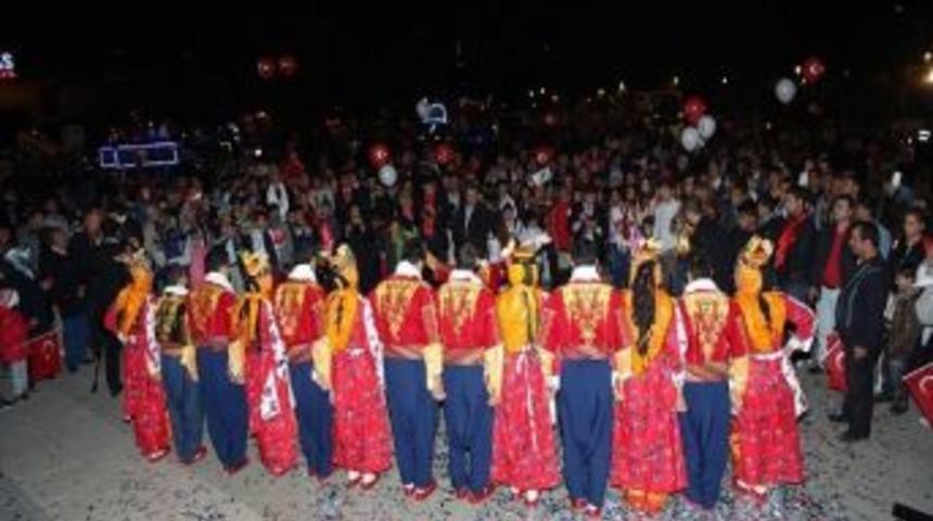 Gaziantep’te Coşkulu ‘fener Alayı’ Konvoyu