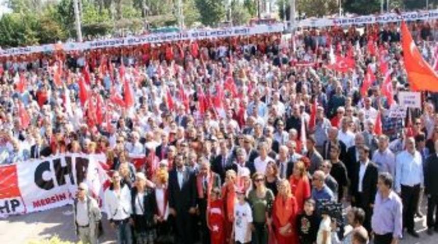 Mersin'de Chp'den Alternatif 29 Ekim Kutlaması