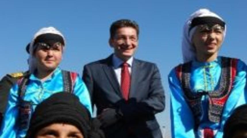 &Ouml;ğrencilerden Karadeniz Esintisi