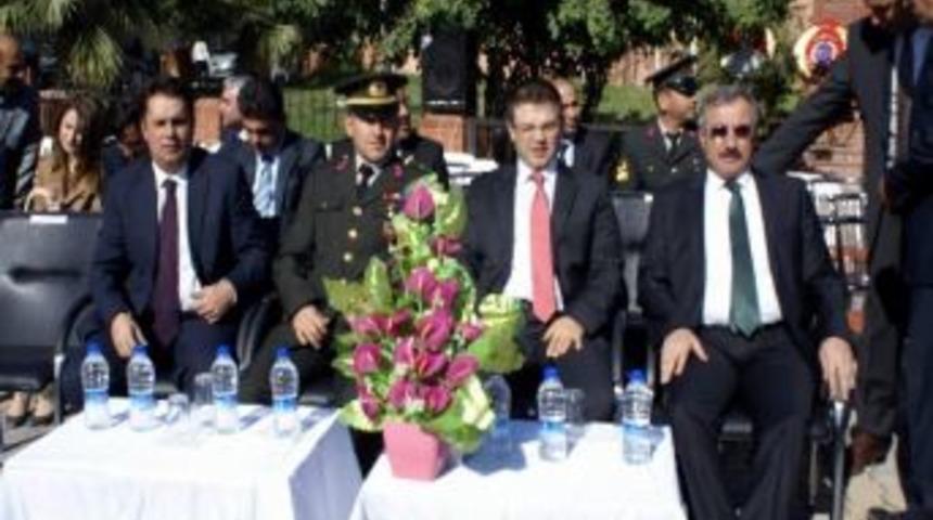 Bozova&rsquo;da 29 Ekım Cumhuriyet Bayramı Kutlandı