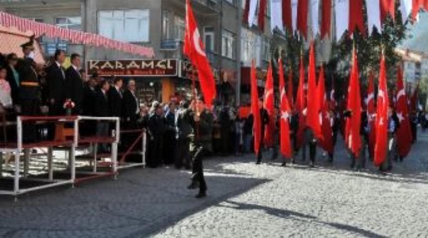 Akşehir&rsquo;de Cumhuriyet Bayramı Coşkusu
