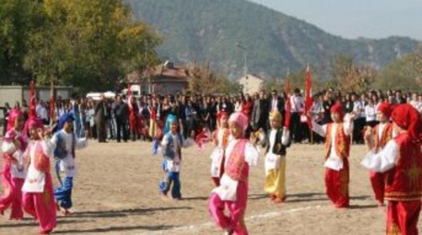 Osmaneli&rsquo;de 29 Ekim Cumhuriyet Bayramı Coşkusu