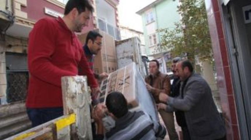 M&uuml;s-der Yardımları İhtiya&ccedil; Sahiplerine Ulaştırdı