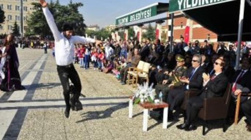 Yıldırım&rsquo;da Cumhuriyet Coşkusu