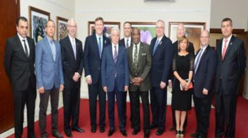 ABD&rsquo;lilerden B&uuml;y&uuml;kşehir Gen&ccedil;lik Merkezi&rsquo;ne &Ouml;vg&uuml;