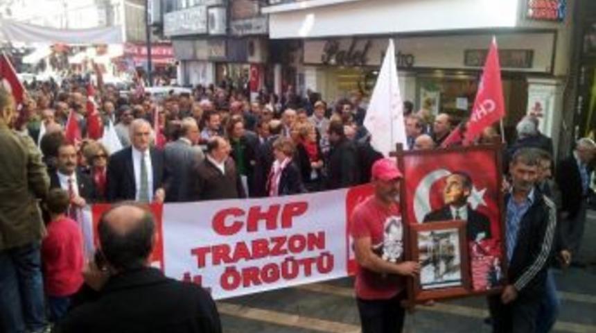 Chp Trabzon&rsquo;da 29 Ekim Cumhuriyet Bayramını Horonla Kutladı