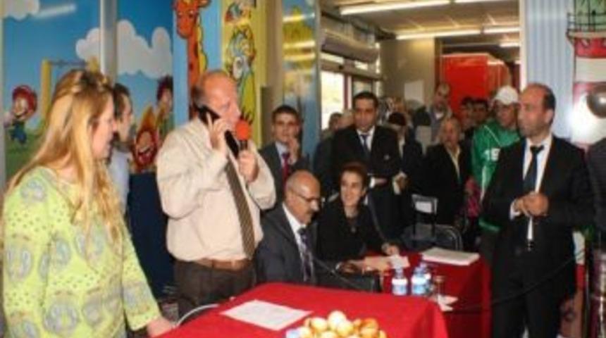 Alış Veriş Yaptılar, Umre Kazandılar