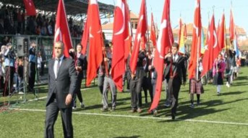 Akdağmadeni&rsquo;nde Cumhuriyet Bayramı Coşkuyla Kutlandı