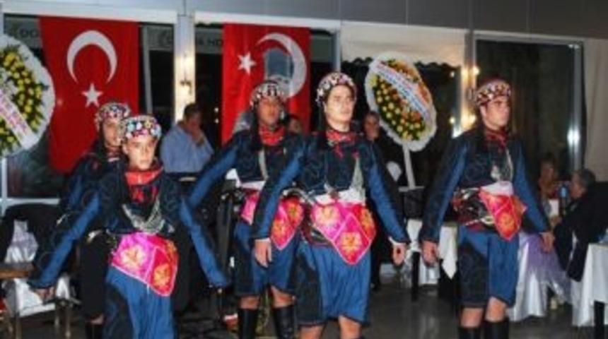 Cumhuriyet Sevdalıları Cumhuriyet Yemeğinde Buluştu
