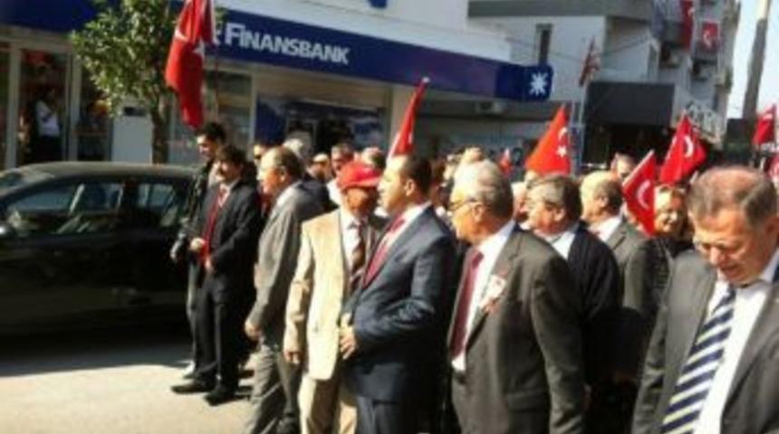 Chp'li Burak Oğuz'dan Cumhuriyet Mesajı