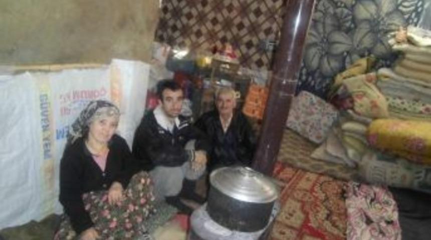 Yangınzede, Aile Yardım Bekliyor