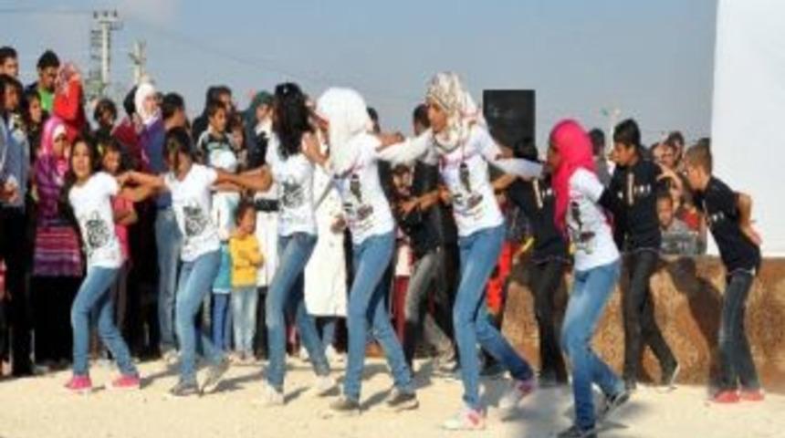 &Ccedil;adır Kentte 29 Ekim Kutlamaları