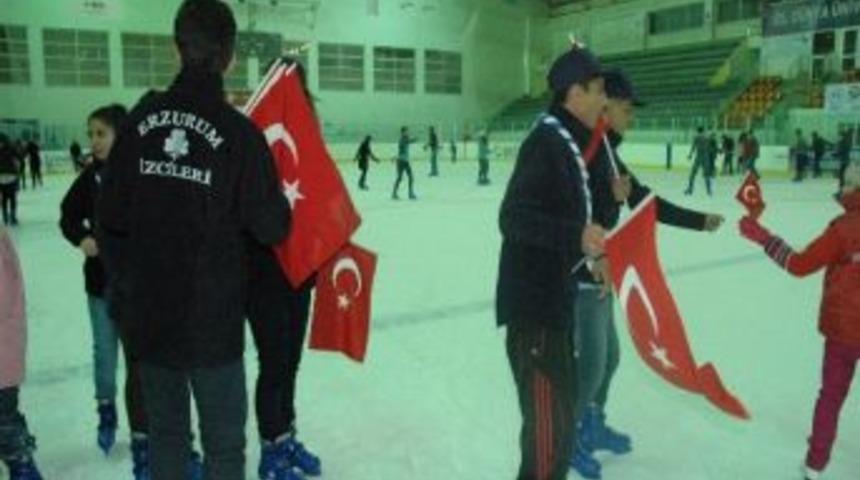 Buz &Uuml;st&uuml;nde Cumhuriyet Kutlaması