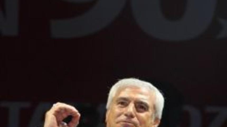 Onbinlerce Bursalı Cumhuriyet İ&ccedil;in Y&uuml;r&uuml;d&uuml;