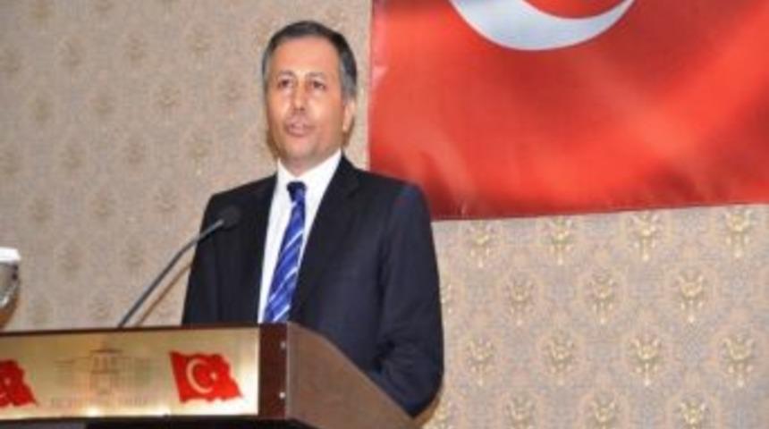 Valinin Cumhuriyet Duasına Herkes &lsquo;amin&rsquo; Dedi