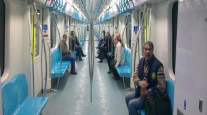 Marmaray ilk seferlerine başladı