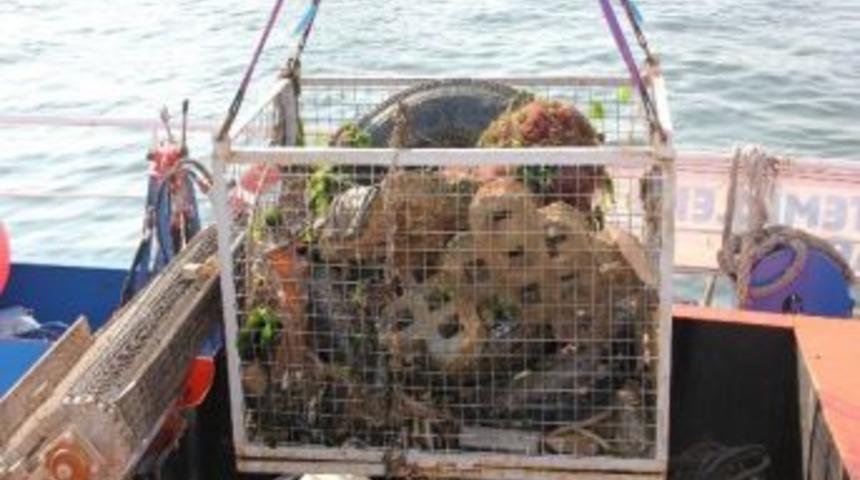 İstanbul Boğazı’ndan Tehlikeli Sintine Atıklar Çıktı