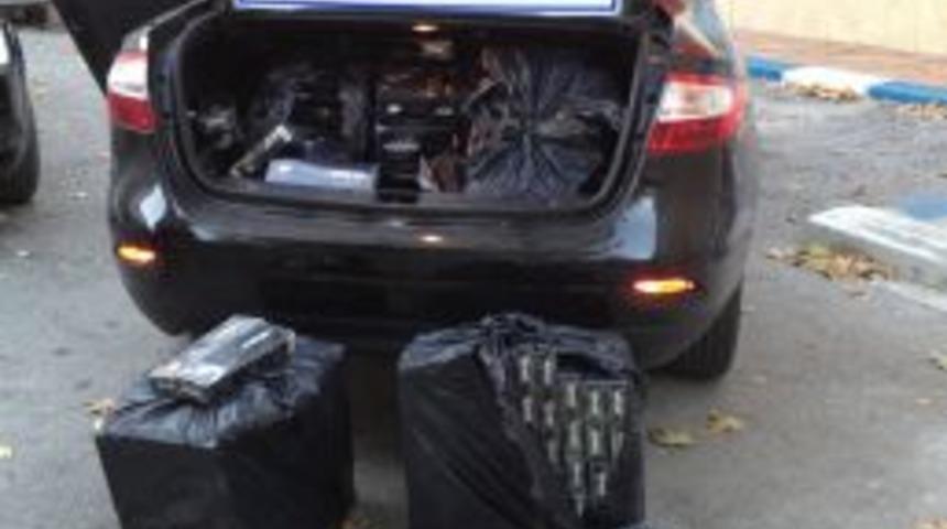 3 Bin 420 Paket G&uuml;mr&uuml;k Ka&ccedil;ağı Sigara Ele Ge&ccedil;irildi