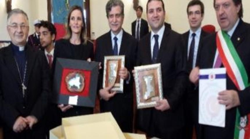 Gaziantep İtalya&rsquo;yı Kucakladı