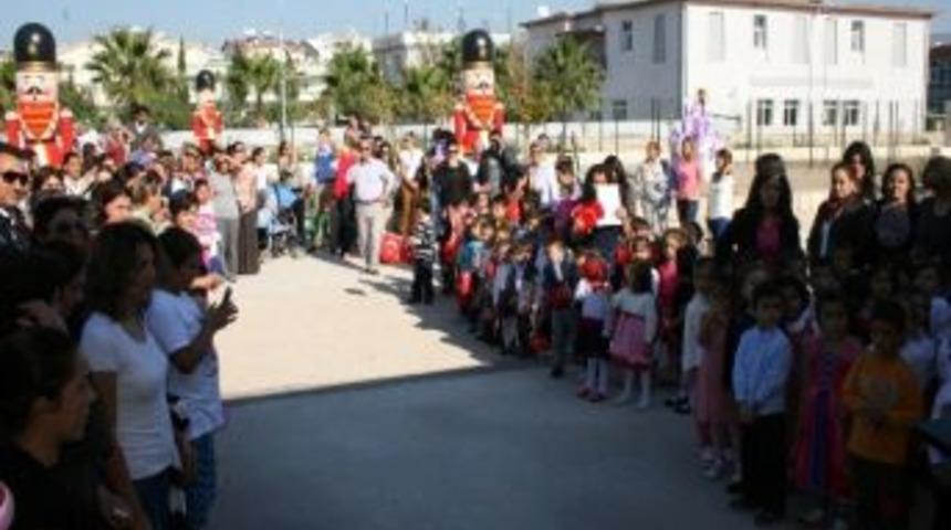 Cumhuriyetin Minik Sahipleri Bayramı Kutladı