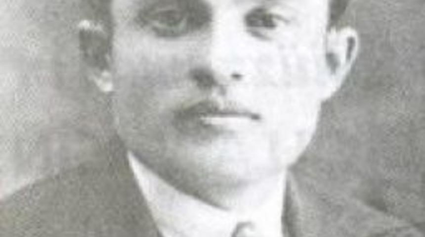 Bedi&uuml;zzaman&rsquo;a Sahip &Ccedil;ıkan Gazete: H&uuml;r Adam