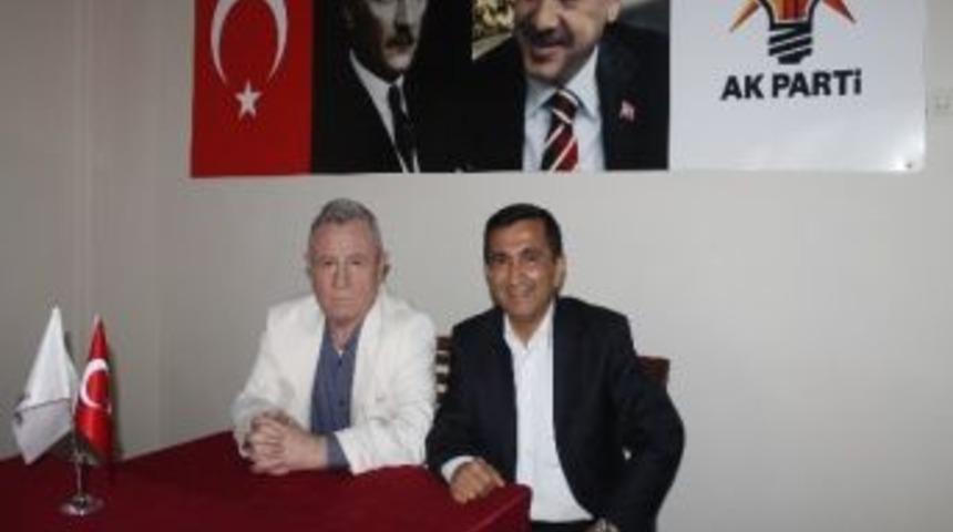 Ak Partili Vekilden Belediye Başkanı Aday Adayı Başterzi'ye Tebrik Ziyareti