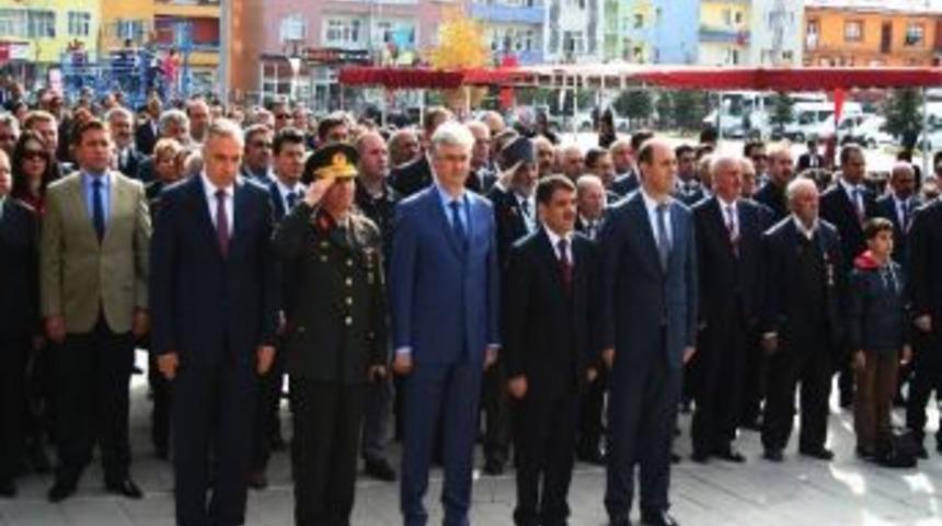 Kars&rsquo;ın D&uuml;şman İşgalinden Kurtuluşunun 93. Yıld&ouml;n&uuml;m&uuml; T&ouml;renle Kutlandı