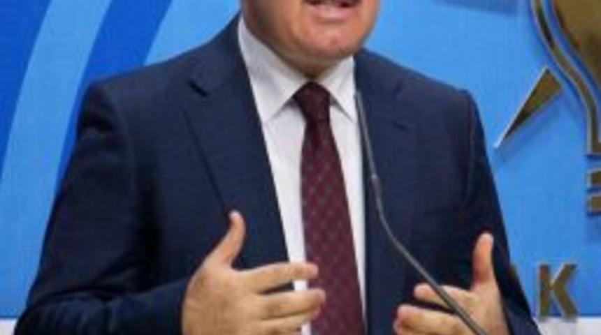 H&uuml;seyin &Ccedil;elik: Kılı&ccedil;daroğlu'nun S&ouml;zlerini Sokak Serserileri Bile S&ouml;ylemez