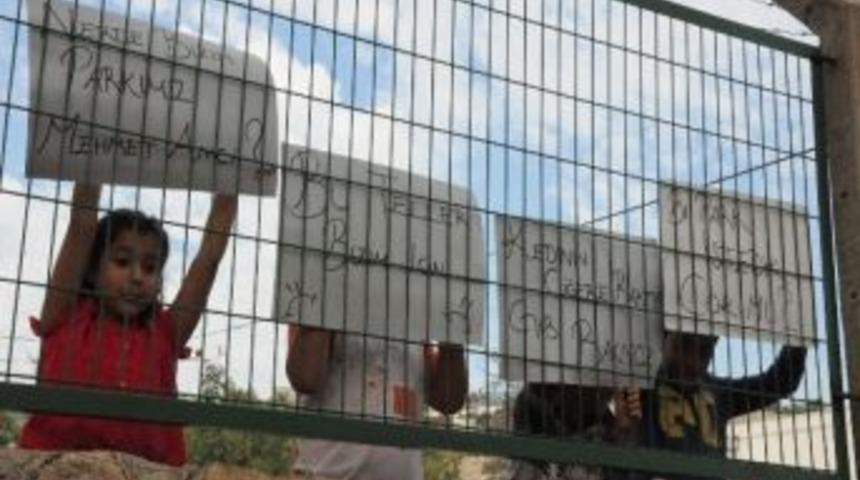 Parksız &Ccedil;ocuklar Başkan Kocadon'dan Park İstedi