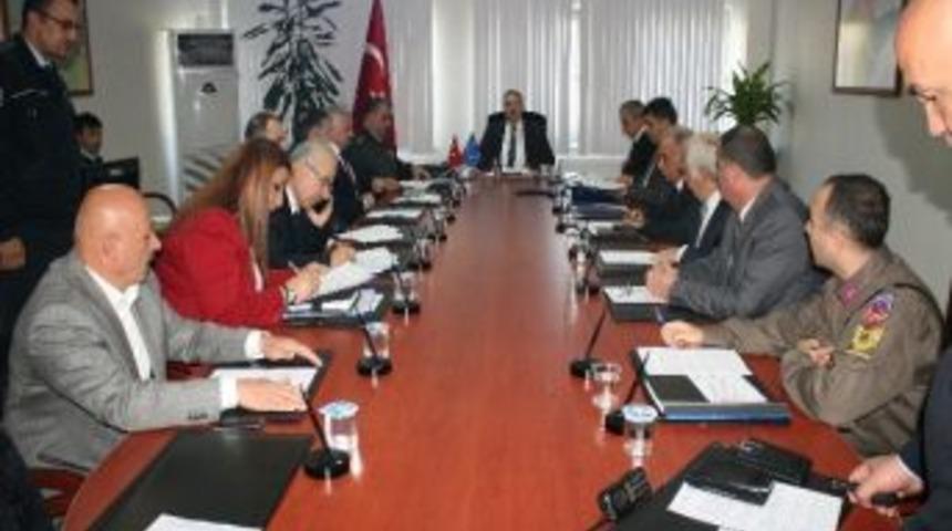 Valilikte Trafik Toplantısı