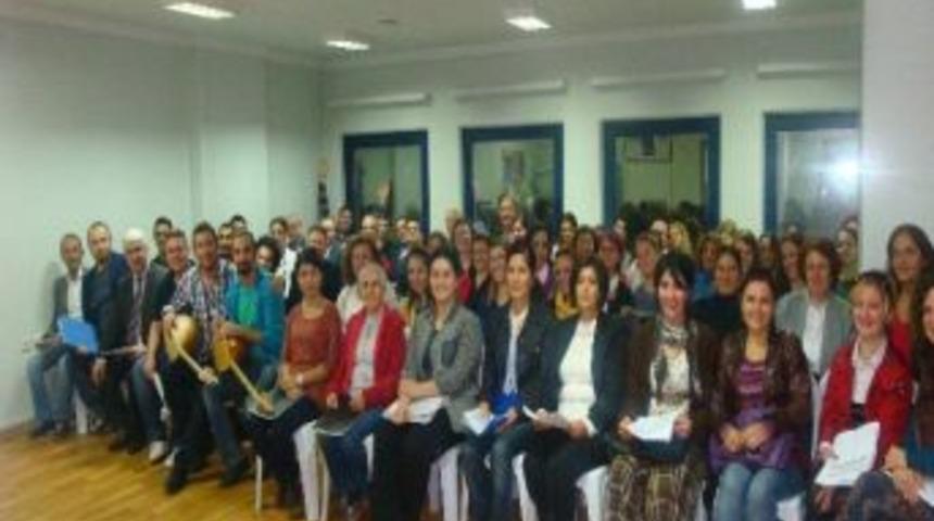 Halk M&uuml;ziği Korosu Sezonu A&ccedil;tı