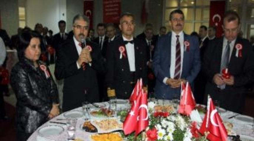 Bartın&rsquo;da Cumhuriyet Bayramı Resepsiyonu D&uuml;zenlendi