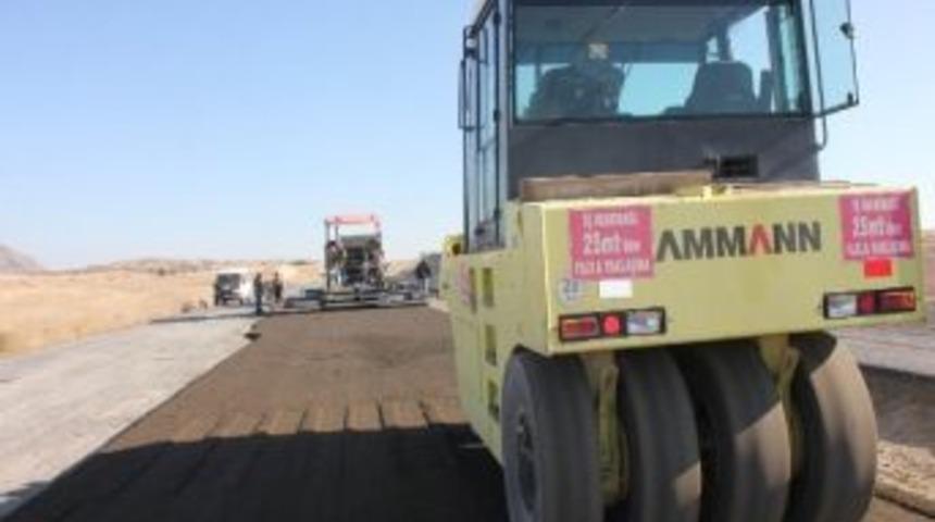 Nevşehir&rsquo;de G&uuml;ney &Ccedil;evre Yolu Yapımı S&uuml;r&uuml;yor