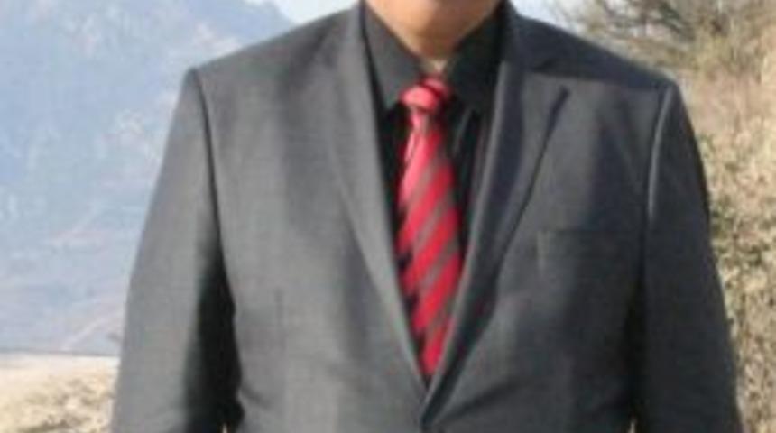 İl&ccedil;e Milli Eğitim M&uuml;d&uuml;r&uuml; D&ouml;ş G&ouml;revinden İstifa Etti