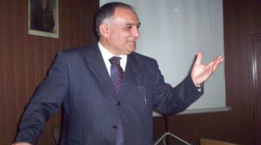 Küçüker: Optisyenlik Ticaret Değil Sağlık Mesleğidir