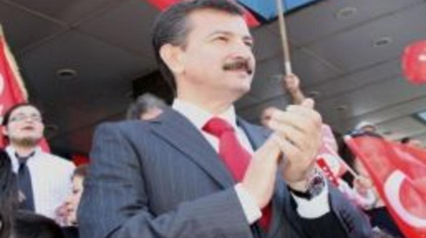 Bucalılar, Başkan Tatı &Ouml;nderliğinde "andımız"ı Okudu