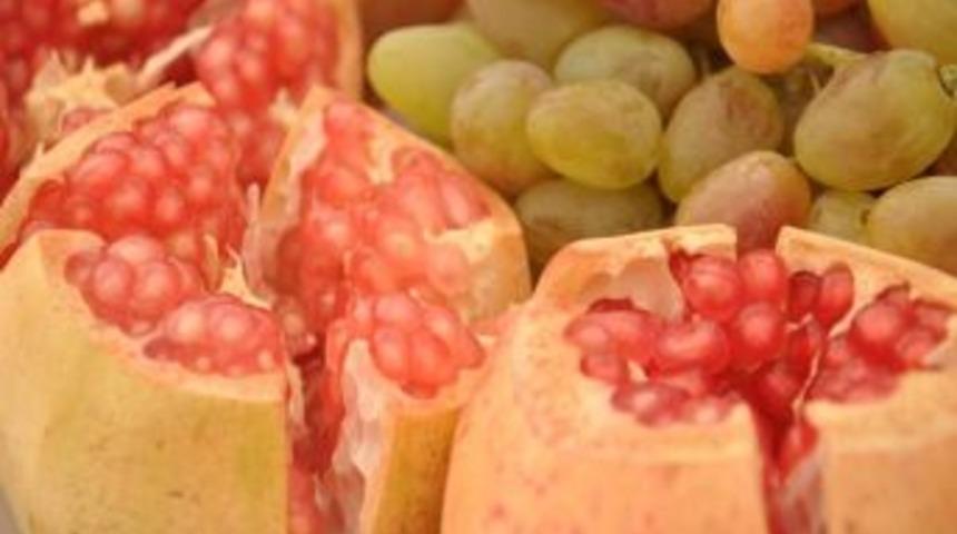 Zivzik Narındaki Y&uuml;ksek Rekolte &Uuml;reticileri Sevindirdi